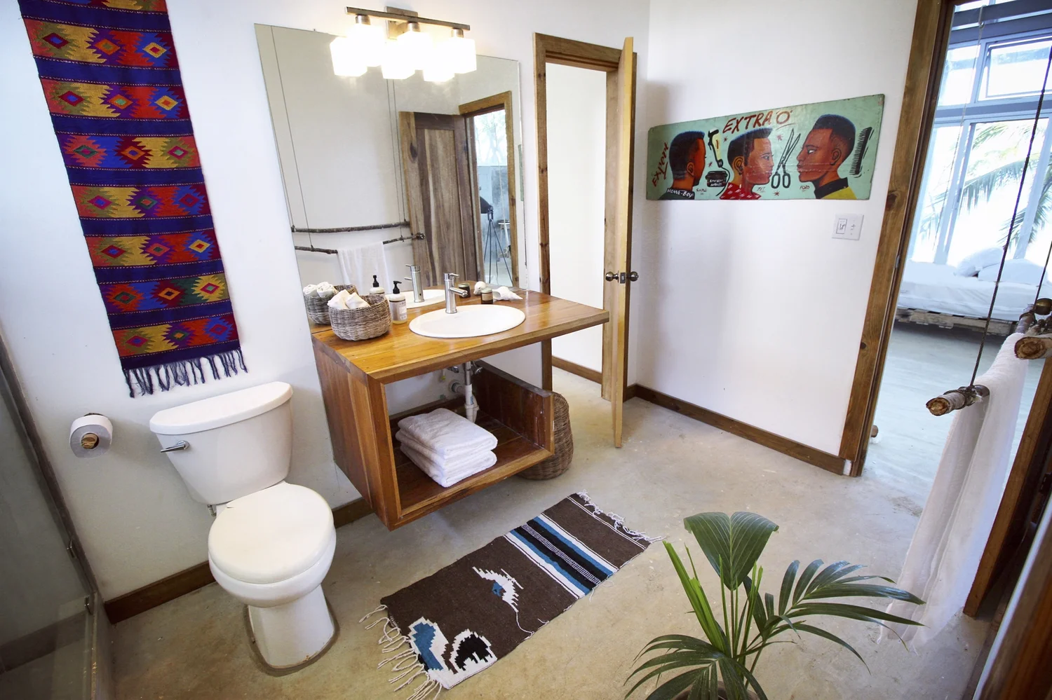 Casa Comunal interior