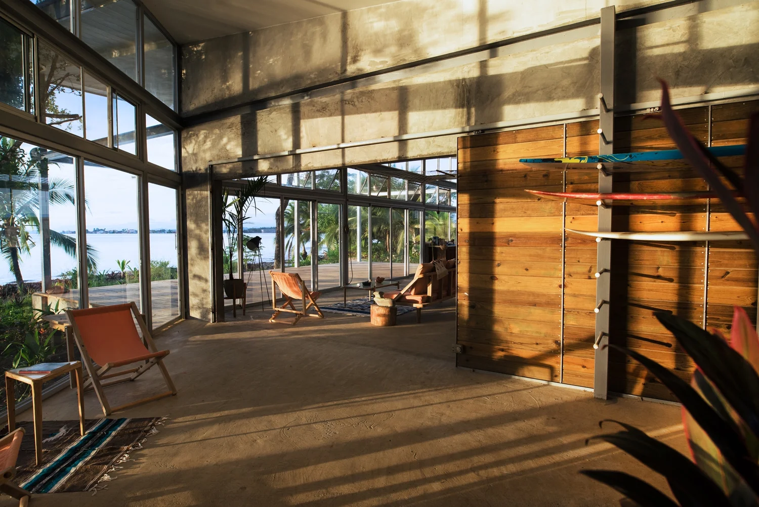 Casa Comunal interior